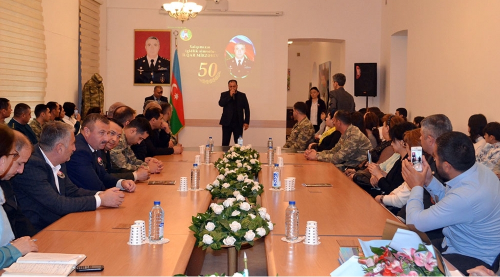 azerbaycanin-milli-qehremani-ilqar-mirzeyevin-anim-tedbiri-kechirilib