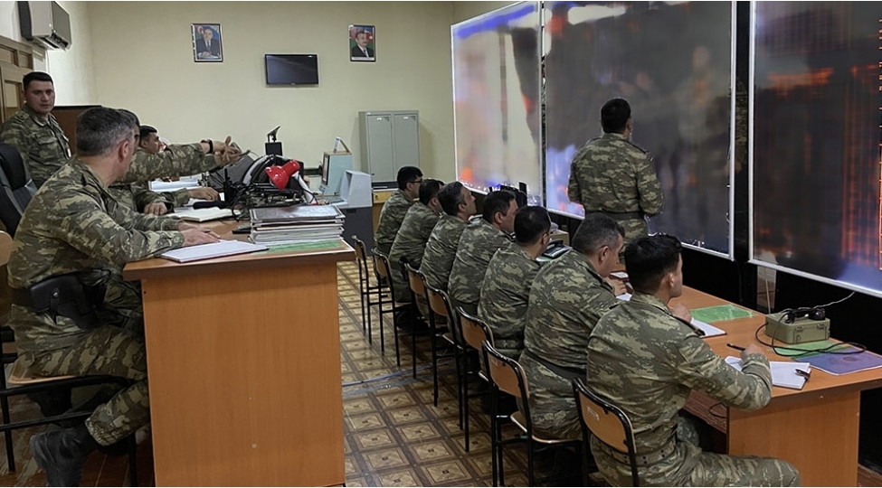 herbi-hisselerde-komanda-qerargah-telimleri-kechirilib-foto