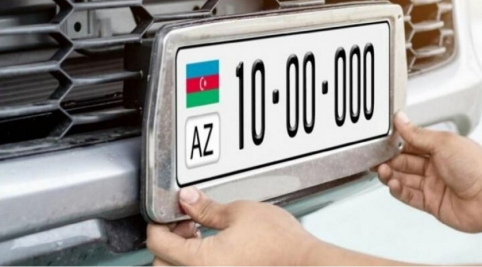 azerbaycanda-avtomobillerin-ve-nomre-nishanlarinin-onlayn-satishi-teklif-edilir