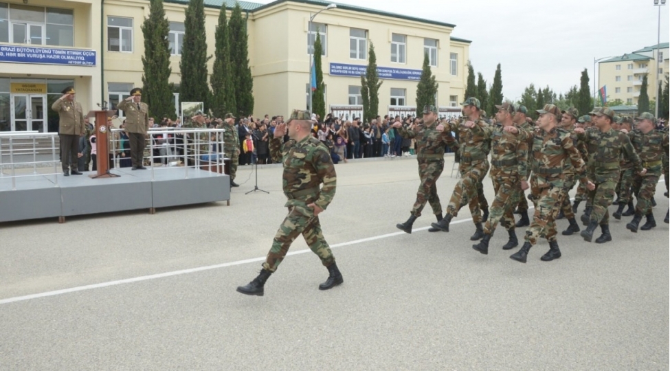 mulki-mudafie-qoshunlarinda-andichme-merasimi-kechirilib-2