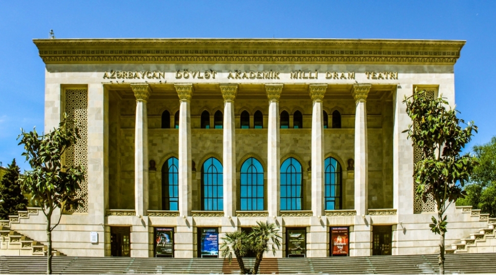 dovlet-teatrlarinin-esasnameleri-strukturu-ve-shtat-cedvelleri-yenilenib