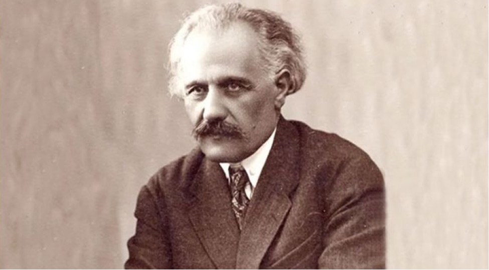 17-may-ebdurrehim-bey-haqverdiyevin-dogum-gunudur