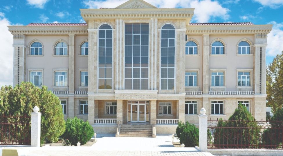bu-il-naxchivanda-3100-den-chox-dashinmaz-emlak-qeydiyyata-alinib