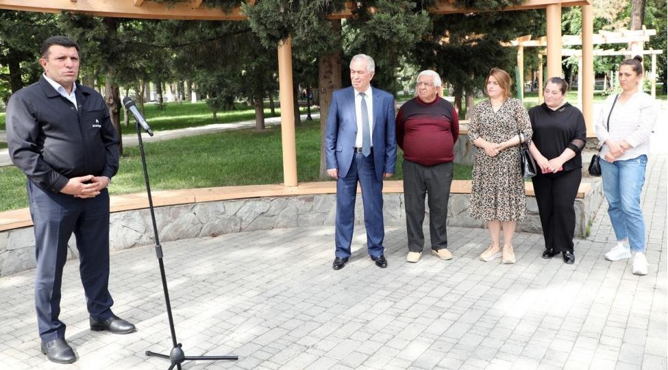 azeriqazin-achiq-mikrofon-aksiyasinda-qax-sakinleri-de-ishtirak-edib