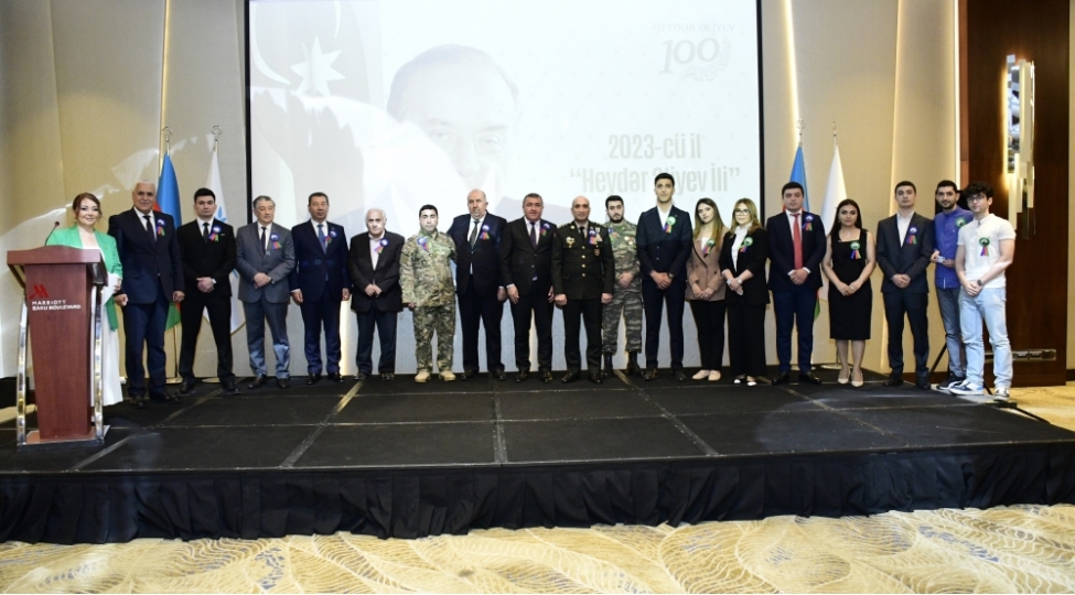 xetai-rayonunda-ulu-onder-heyder-eliyevin-100-illiyine-hesr-edilmish-mohteshem-tedbir-kechirildi-foto