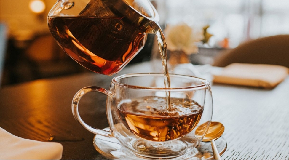 chay-bedendeki-hansi-vitaminleri-mehv-edir