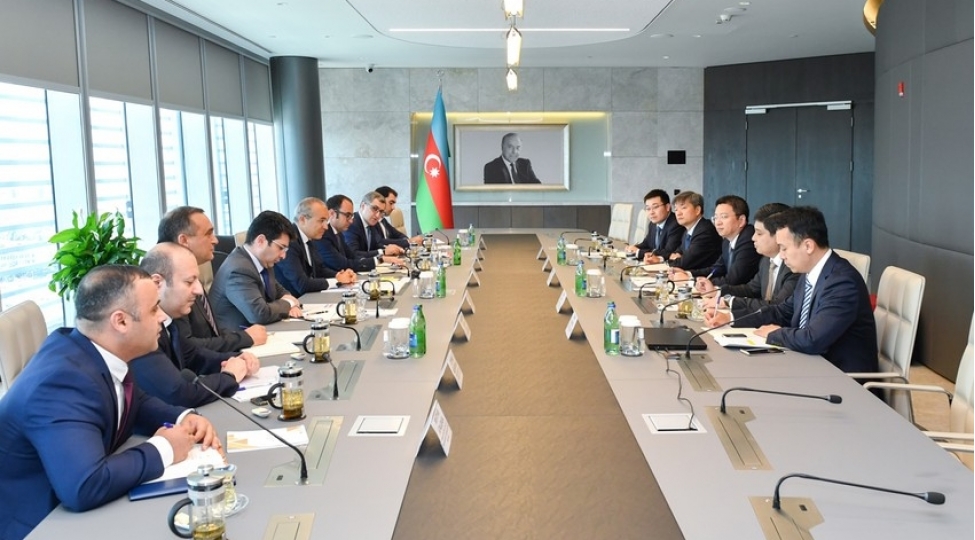azerbaycan-china-international-energy-sources-groupla-emekdashliq-imkanlarini-muzakire-edib