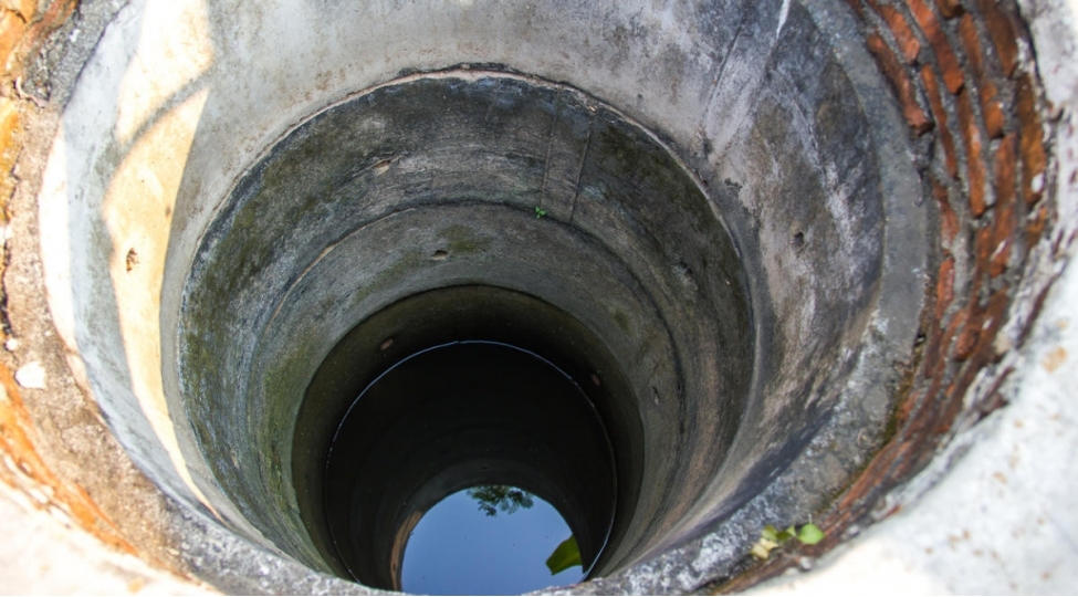 lenkeranda-quyuya-dushen-87-yashli-qadin-xilas-edilib-yenilenibvideo