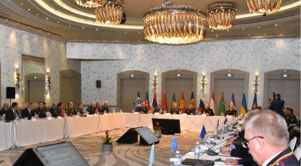 mdb-serhed-qoshunlari-komandanlari-shurasinin-iclasinda-19-sened-imzalanib