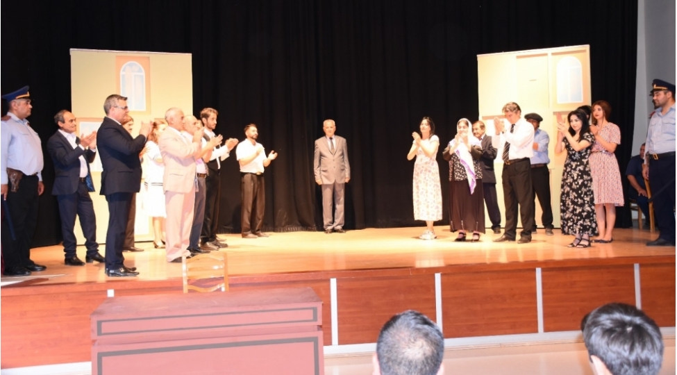 ulu-onder-heyder-eliyevin-100-illiyine-hesr-olunmush-xilaskar-tamashasi-teqdim-edilib-foto