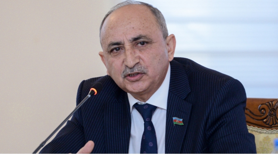 eziz-elekberli-milli-dushuncenin-formalashmasinda-ulu-onder-heyder-eliyevin-mustesna-xidmetleri-olub