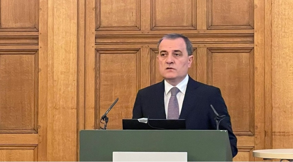 azerbaycan-xin-bashchisi-londonda-kechirilen-caspian-connectivity-konfransinda-ishtirak-edir-foto