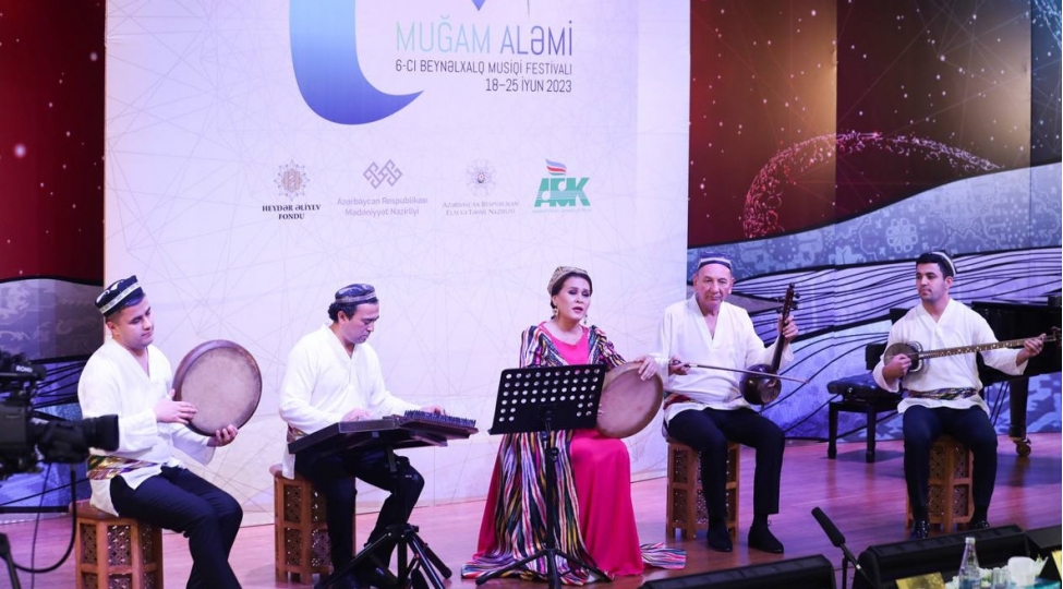 beynelxalq-mugam-musabiqesinin-ikinci-turu-kechirilib-foto