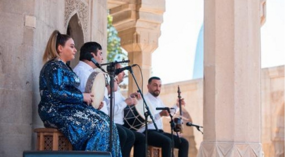 mugam-alemi-6-ci-beynelxalq-musiqi-festivali-cherchivesinde-mugam-marafonu-bashlayib