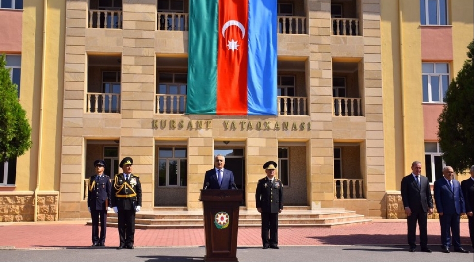 naxchivanda-heyder-eliyev-adina-herbi-lisey-kursantlarinin-buraxilish-merasimi-kechirilir
