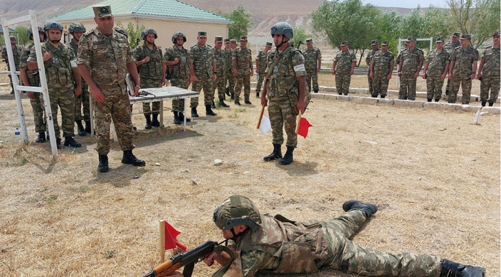 mn-in-herbi-polis-idaresinde-toplanish-kechirilib