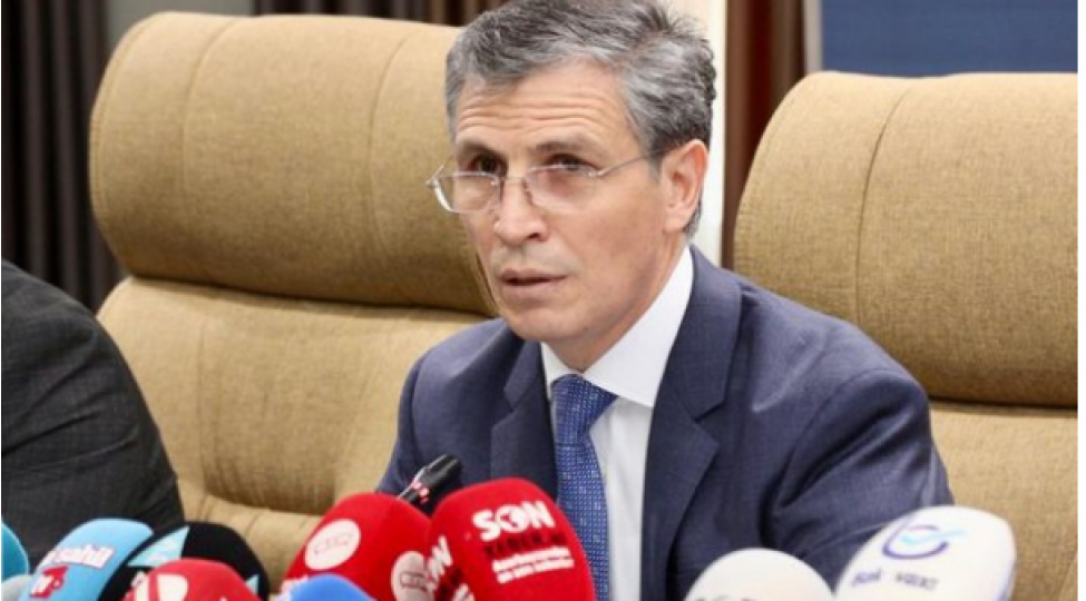 bir-menzilin-bir-neche-nefere-satilmasi-problemi-hellini-tapmayib-zahid-oruc