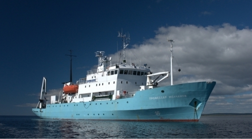 uzen-universitet-kosmik-havani-arashdiracaq