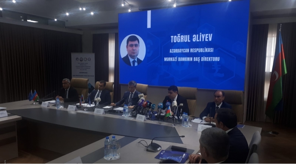 amb-nin-bash-direktoru-qarabagda-bank-xidmetlerinin-elchatanligi-ile-bagli-tehliller-aparilir
