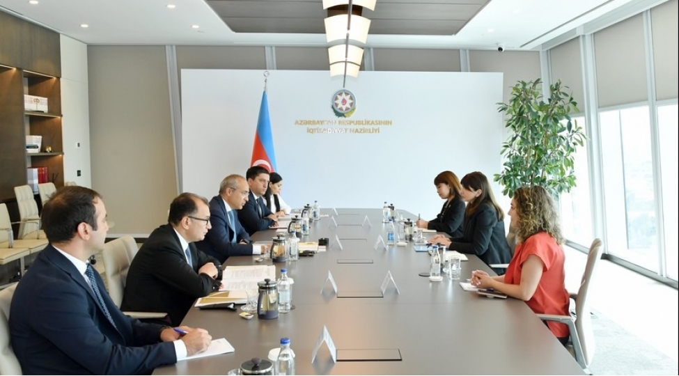 azerbaycan-bmt-ile-muxtelif-meselelere-dair-muzakireler-aparib