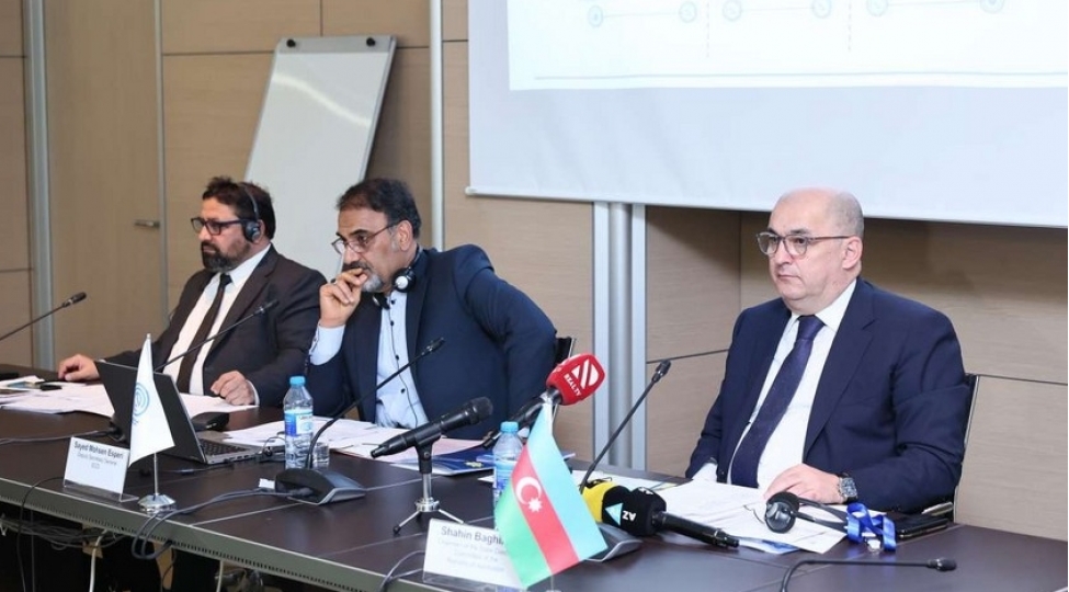 bakida-iet-in-gomruk-xidmetleri-rehberleri-shurasinin-9-cu-iclasi-kechirilir-foto