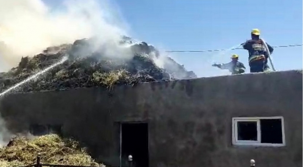 sherurda-heyetyani-sahede-yangin-olub-fotovideo