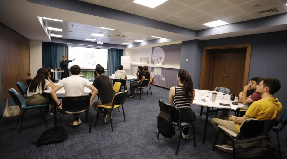 socar-in-genc-istedadlar-proqraminin-ishtirakchilari-uchun-kechirilen-telimler-basha-chatib-foto