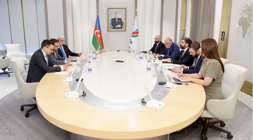 socar-macaristanin-mol-group-shirketi-ile-potensial-emekdashligi-muzakire-edib-foto