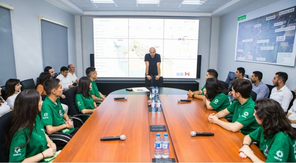 agali-kendinde-zengilan-konulluleri-fealiyyete-bashlayib-fotovideo