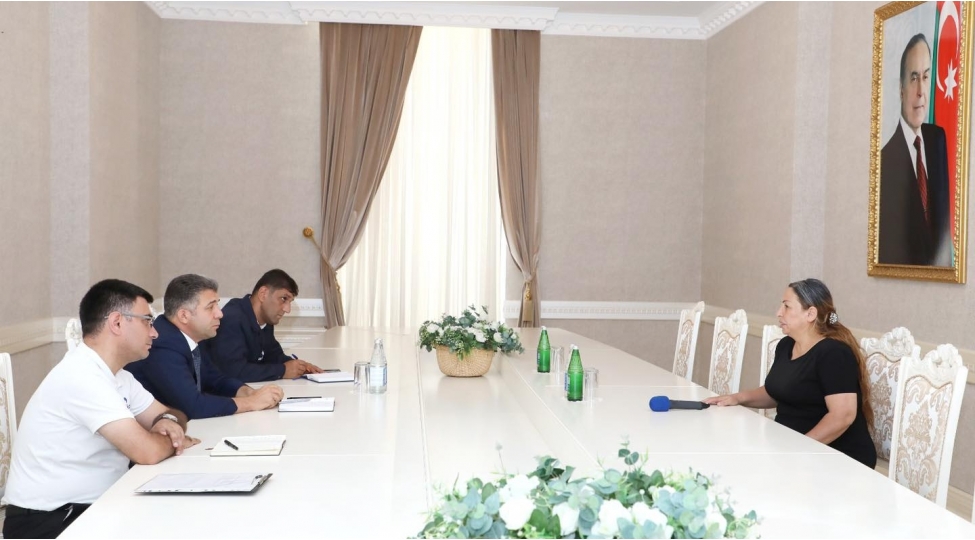 ruslan-eliyev-xirdalanda-vetendash-qebulu-kechirib-foto