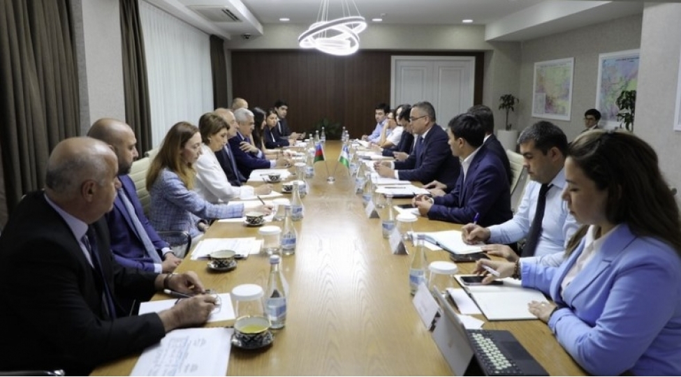 azerbaycanla-ozbekistanin-enerji-emekdashligi-uzre-ishchi-qrupunun-iclasi-olub