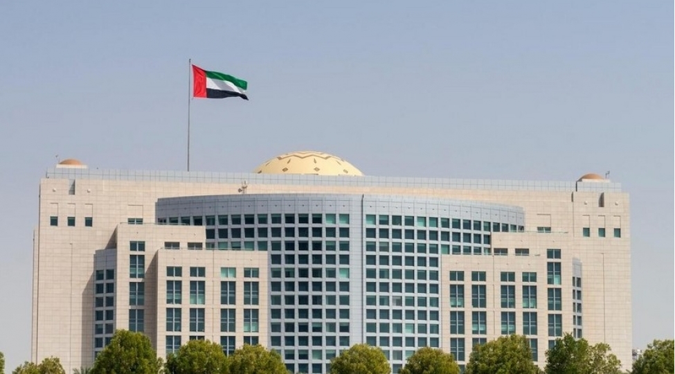 bee-irandan-gelen-hucumlar-sebebinden-hava-mekanini-baglayib