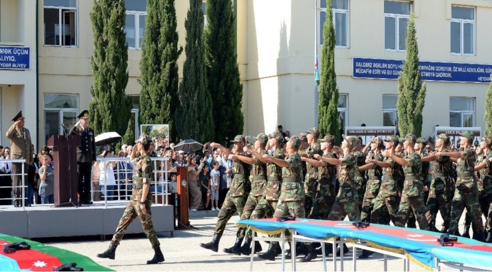 mulki-mudafie-qoshunlarinda-andichme-merasimi-kechirilib-foto-3