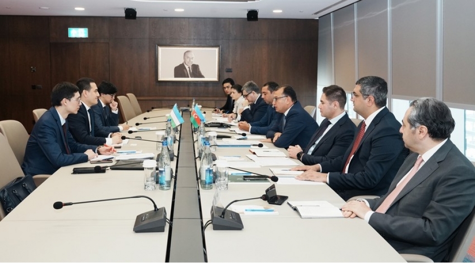 azerbaycan-ve-ozbekistan-qarshiliqli-investisiya-qoyulushunu-artirmagi-muzakire-edib