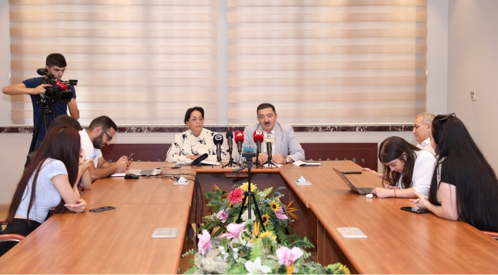 azeriqaz-chagirish-etdi-foto