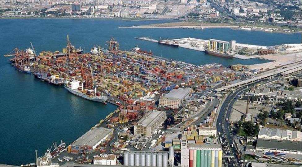 turkiyenin-izmir-limani-900-den-chox-gemi-qebul-edib