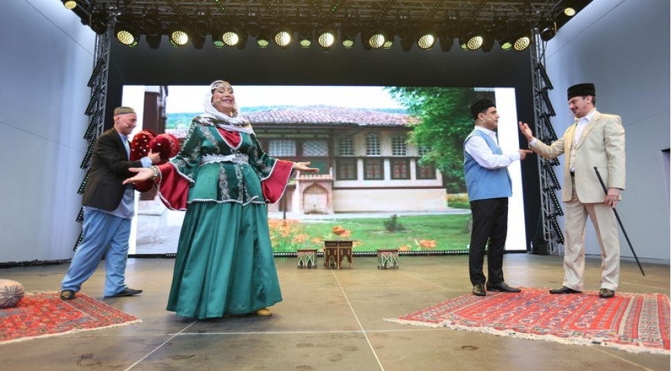 lachin-sheheri-gunu-tedbirleri-cherchivesinde-arshin-mal-alan-operettasi-teqdim-olunub