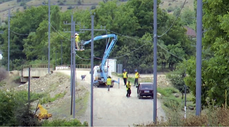 agdamin-kendlerine-35-kv-luq-elektrik-xetlerinin-chekilishine-bashlanacaq-video