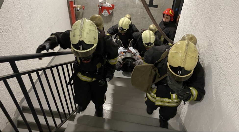 fhn-port-baku-tower-2-biznes-merkezinde-yangin-taktiki-telim-kechirib