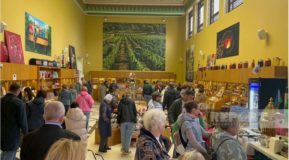 moskvada-azerbaycan-neftchilerine-hesr-edilmish-neft-burugu-art-obyektinin-achilishi-olub