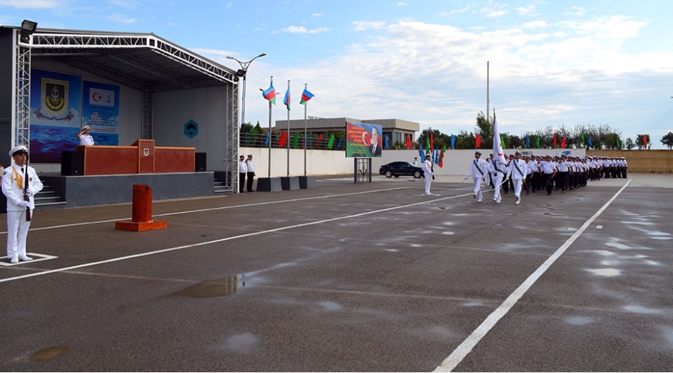 deniz-temel-komando-kursunun-novbeti-buraxilishi-olub-video