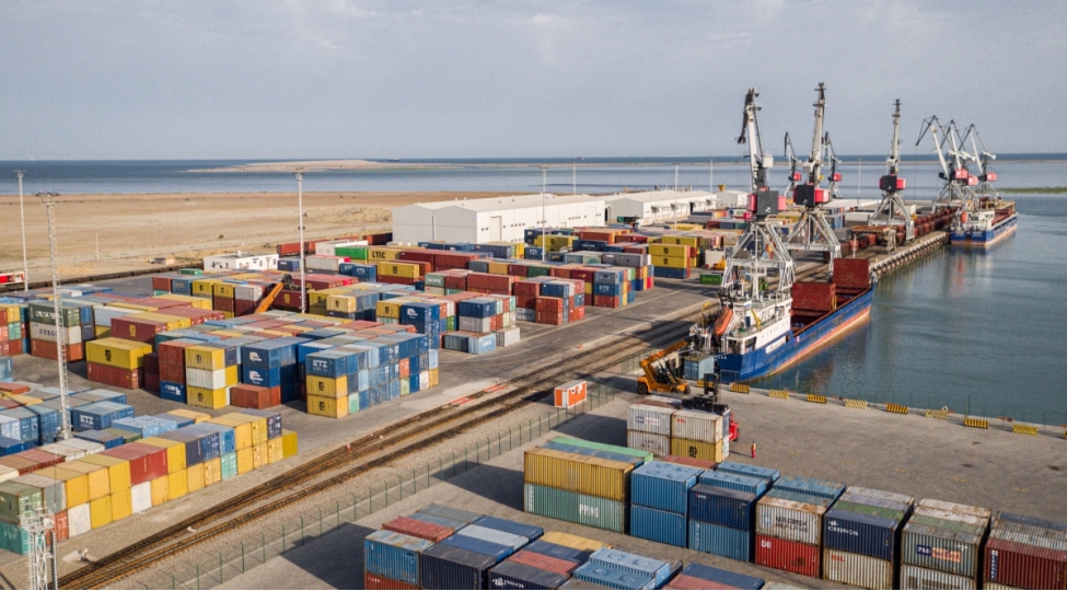 baki-limani-yeniden-eco-ports-sertifikatina-layiq-gorulub