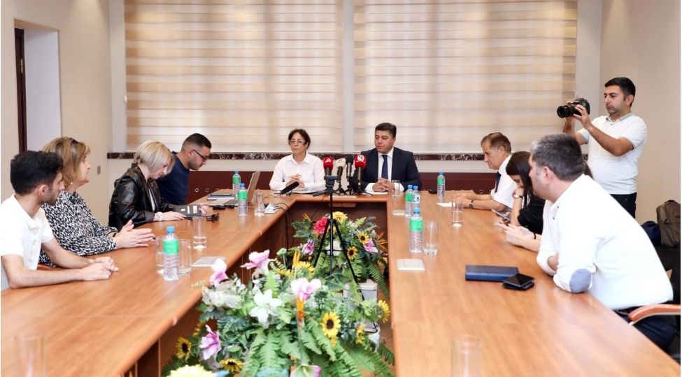 azeriqaz-adindan-istifade-eden-deleduzlar-baresinde-huquq-muhafize-orqanlarina-muraciet-edilib-foto