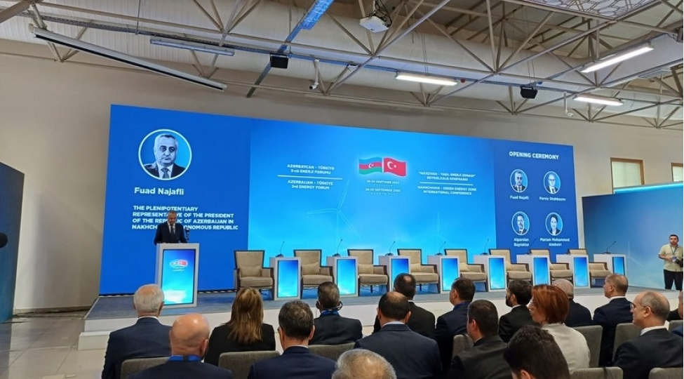 naxchivanda-azerbaycan-turkiye-3-cu-enerji-forumu-ishine-bashlayir