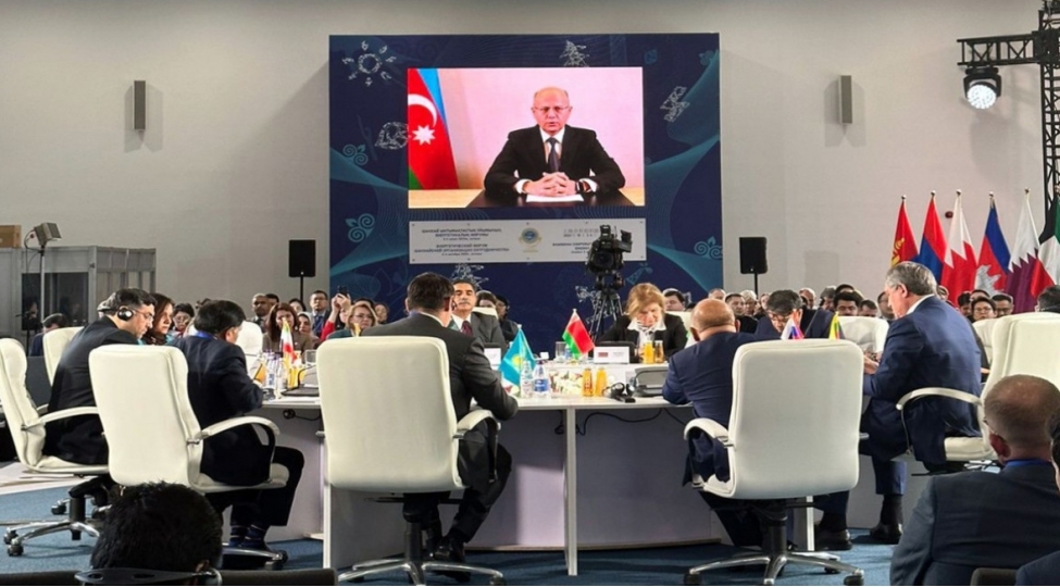 shet-uzvleri-azerbaycan-iqtisadiyyatina-12-mlrd-dollardan-chox-investisiya-qoyub