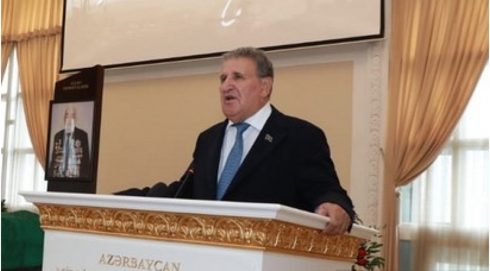 amea-prezidenti-xoshbext-yusifzade-xezerde-20-den-chox-yatagin-keshf-edilmesinde-boyuk-rol-oynayib