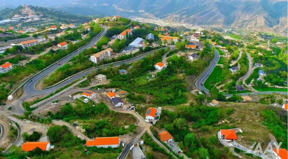 boyuk-qayidisha-boyuk-addimlarla