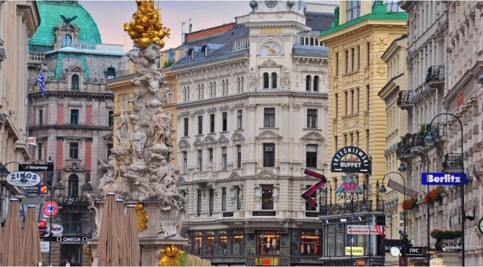 azerbaycan-medeniyyet-merkezi-muzeylerin-uzun-gecesi-layihesinde-ishtirak-edir