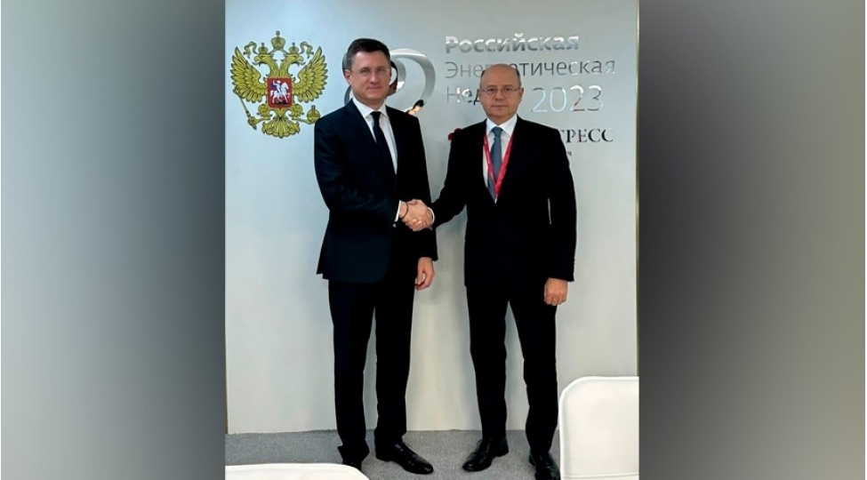 perviz-shahbazov-novakla-tixoretsk-baki-neft-kemerinin-genishlendirilmesi-meselesini-muzakire-edib