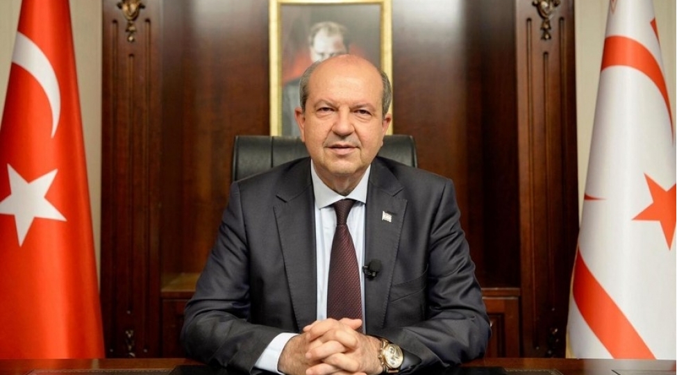 ersin-tatar-shktr-de-prezident-sechkilerinde-qalib-gelen-reqibini-tebrik-edib